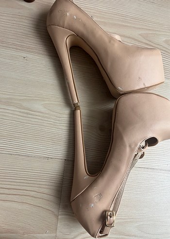 Bej Deri Tokalı Stiletto Topuklu Kadın Ayakkabı - Görsel 5