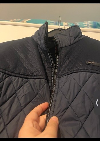 Erkek Siyah Kapitone Fermuarlı Mont - Görsel 2