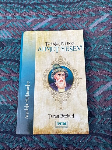  3 adet kitap 30 tl