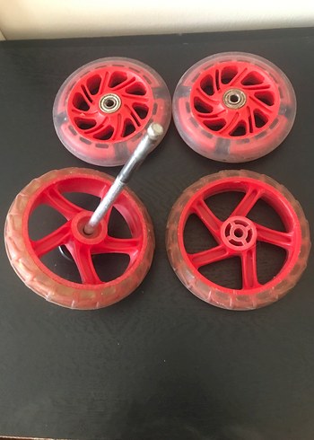 Çocuk Scooter Kırmızı Tekerlek Seti - Görsel 2