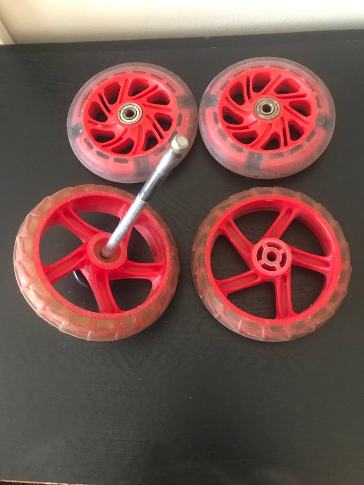 Çocuk Scooter Kırmızı Tekerlek Seti - Görsel 2