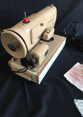 Beden Renk Singer dikiş ve piko makinası