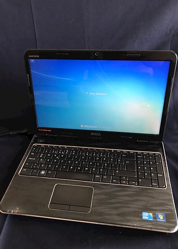 Beden Dell diz üstü laptop bilgisayar