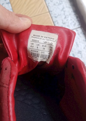 Puma bayan ayakkabı harıka durum da ve galiba orıjinal - Görsel 5