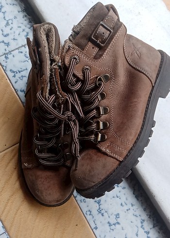 Kahverengi Süet Tokalı Erkek Çocuk Botu - Görsel 2