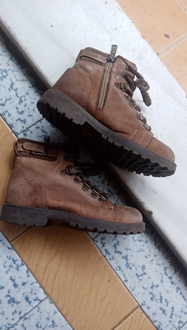 Kahverengi Süet Tokalı Erkek Çocuk Botu - Görsel 5