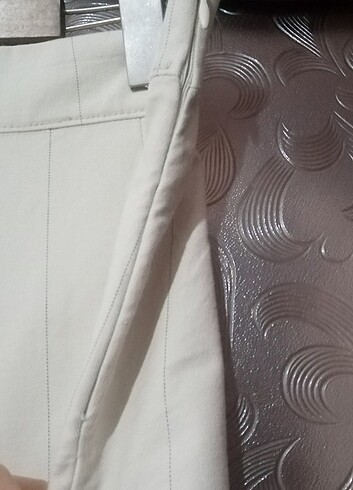 Krem rengi sıfır pantolon 42 beden Gizli fermuar detayı - Görsel 4