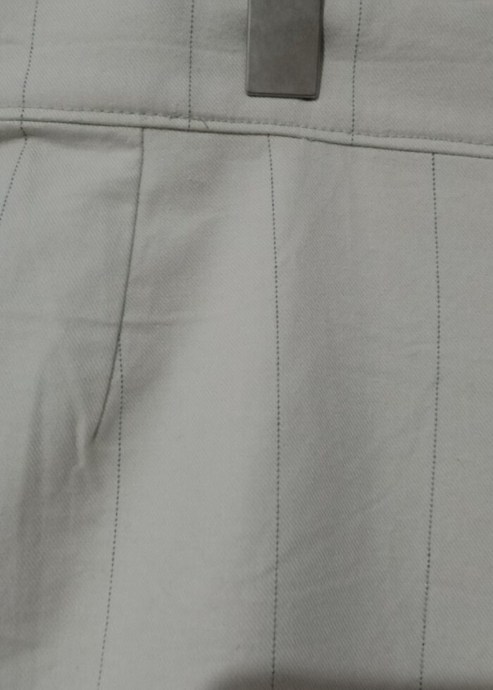 Krem rengi sıfır pantolon 42 beden Gizli fermuar detayı - Görsel 5