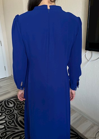 Zincir Detaylı Mavi Uzun Kollu Kadın Elbise - Görsel 5