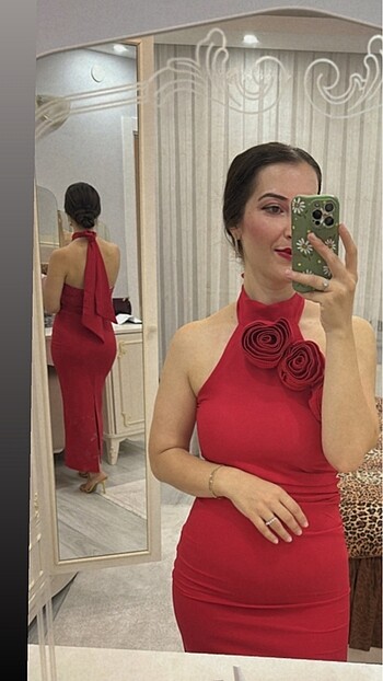 Trendyol & Milla Trendyol Milla Kırmızı Güllü Elbise