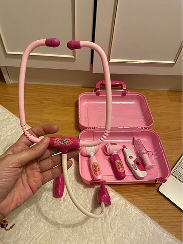 Barbie doktor seti