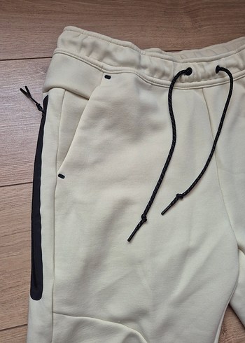 NIKE TECH FLEECE - Görsel 4