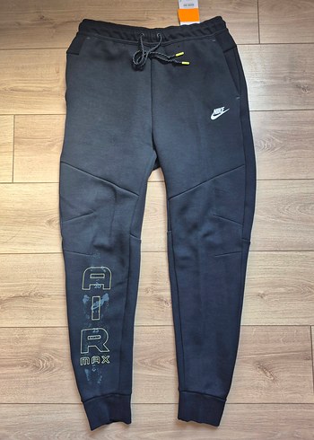 Nike Tech Fleece
