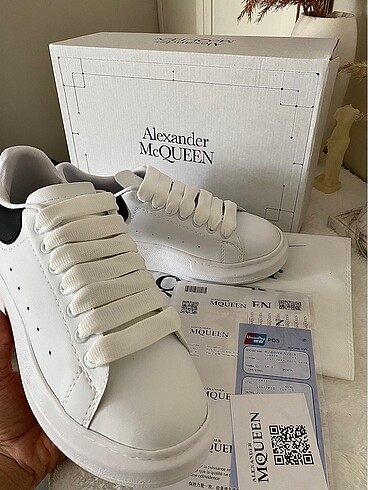 38 Beden Alexander Mc Queen