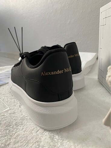 Alexander McQueen Kadın spor ayakkabı