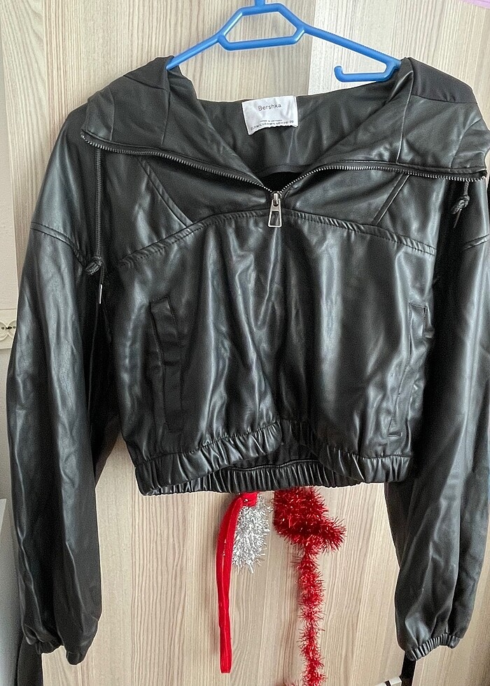 Bershka Kapüşonlu Deri Mont - Görsel 2