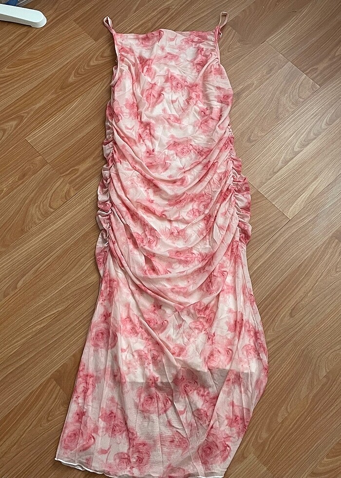 Pembe Askılı Çiçekli Elbise - Görsel 3