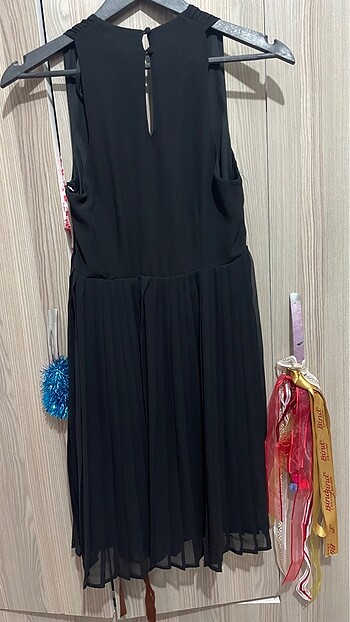 H&M Piliseli Elbise - Görsel 5