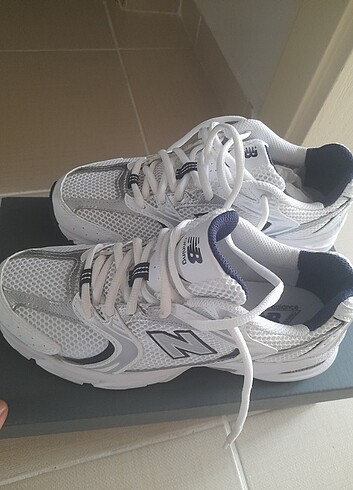 New balance 530