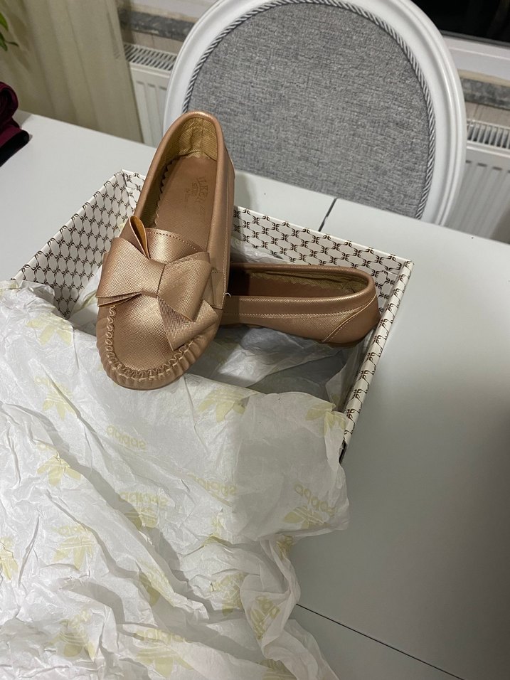 Bej Deri Kadın Dolgu Topuklu Fiyonklu Babet - Görsel 3