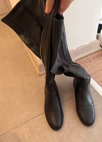 Siyah Deri Stiletto Topuklu Dizüstü Çizme - Görsel 2