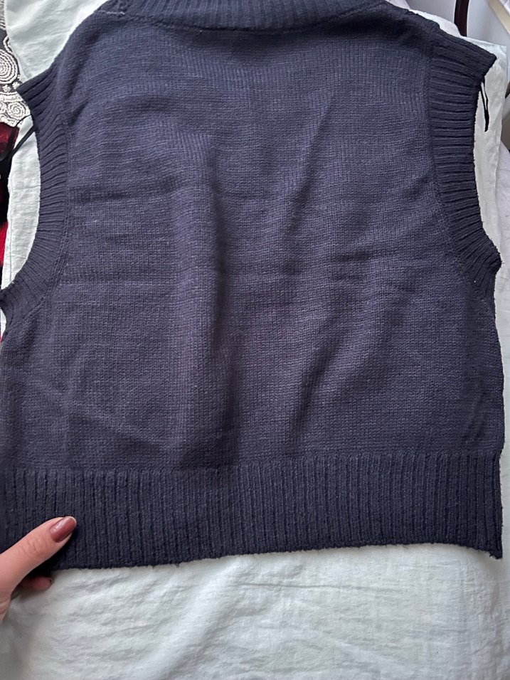 Çizgili Örgü Kadın yelek, Yuvarlak Yaka - Görsel 3