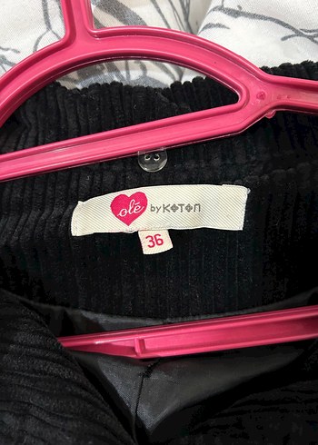 Siyah Kadife Düğmeli Midi Ceket - Görsel 4