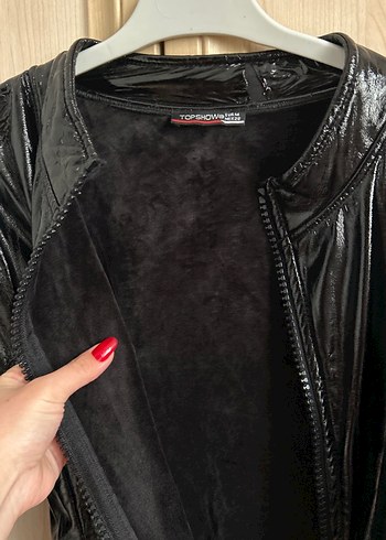 Siyah Parlak Deri Kadın Ceket - Görsel 3