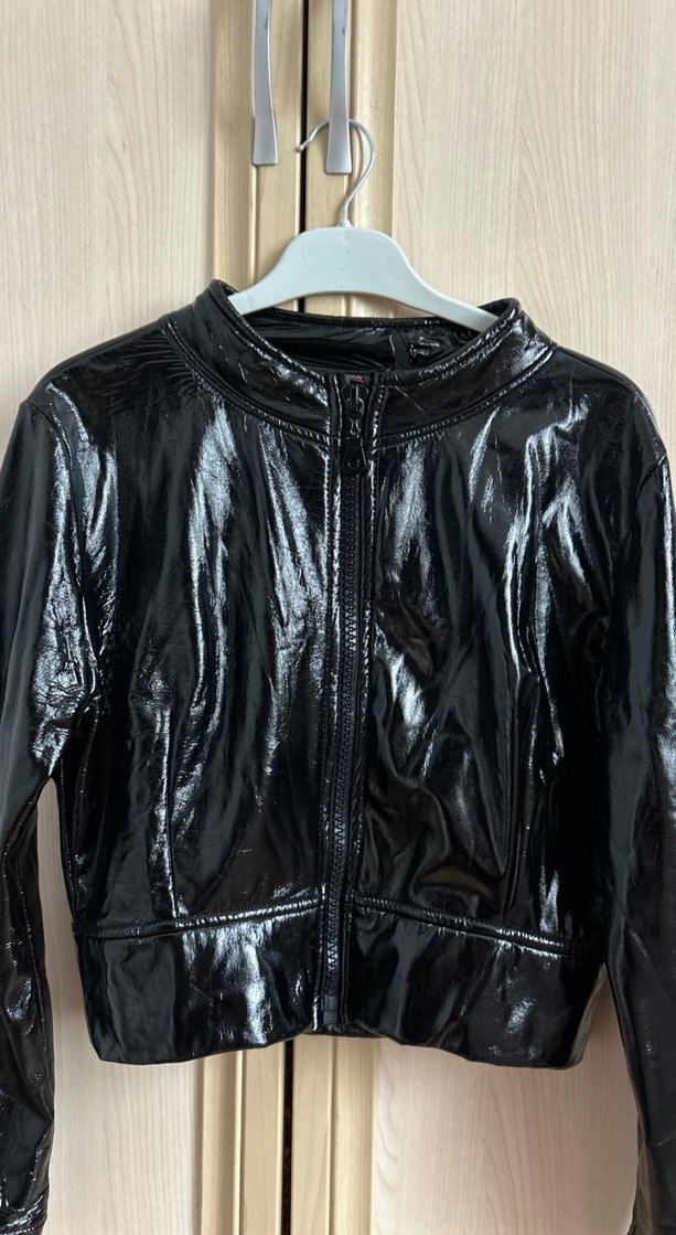 Siyah Parlak Deri Kadın Ceket - Görsel 2