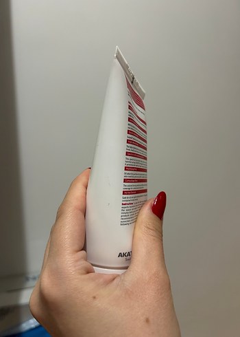 Solante SPF 50+ Uzun Süreli Tonlu Güneş Kremi - Görsel 3