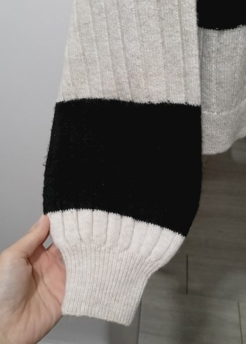 DeFacto Siyah-Beyaz Çizgili Hırka - Görsel 3