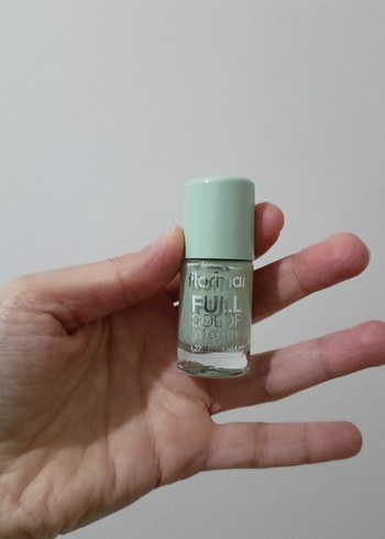 L'Oreal Paris infaillible 24H matte 135 numara - Görsel 5