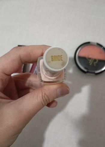 Maybelline ruj & Golden Rose ruj ve allık & Pastel oje - Görsel 8