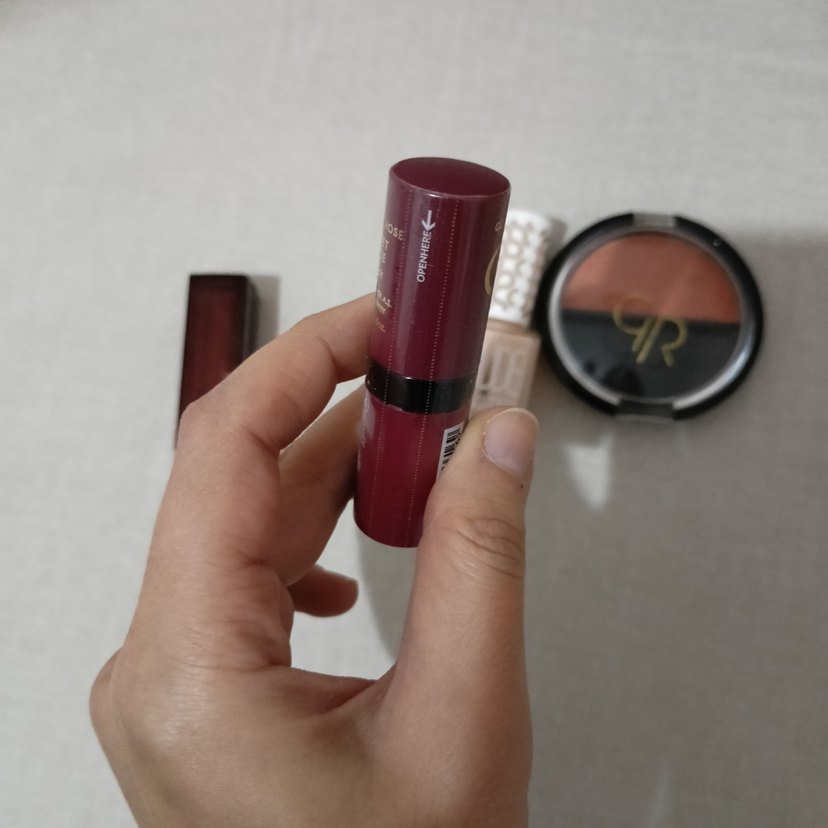 Maybelline ruj & Golden Rose ruj ve allık & Pastel oje - Görsel 4