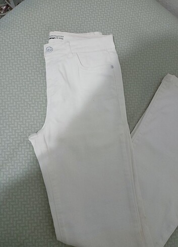 28 Beden beyaz Renk Koton Beyaz Jean pantolon