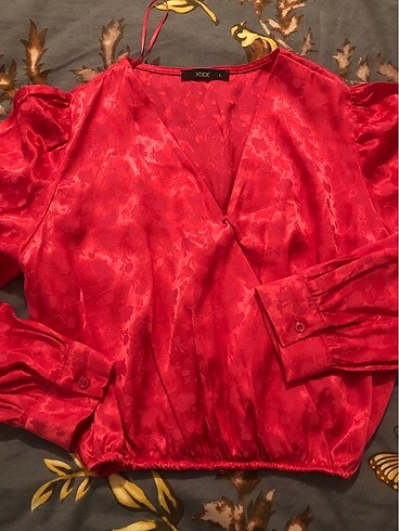 Saten crop buluz