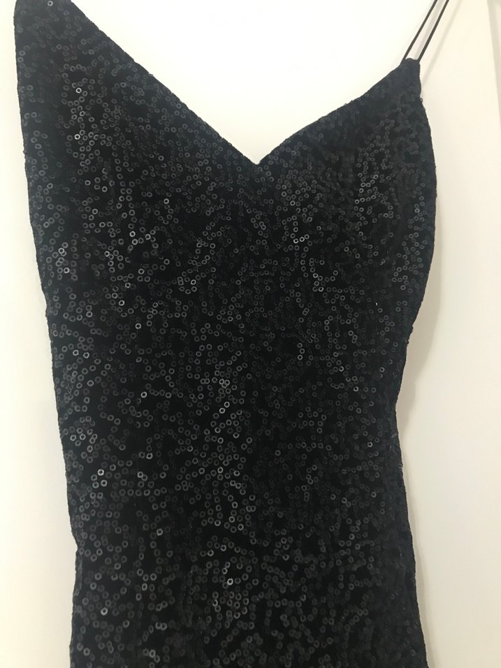 Siyah Parlak Yılan Desenli Uzun Abiye Elbise - Görsel 2