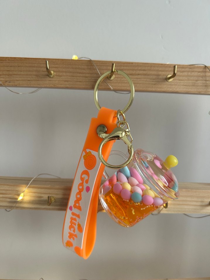 Sulu Anahtarlık - Görsel 2