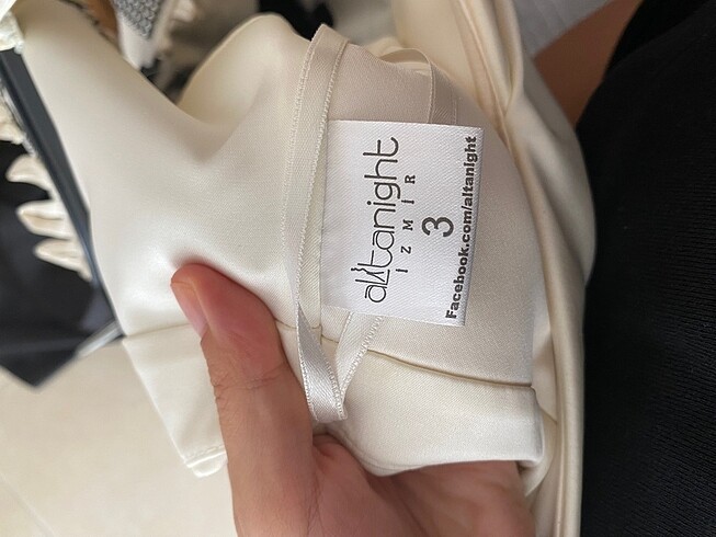 l Beden Siyah beyaz balık model abiye 