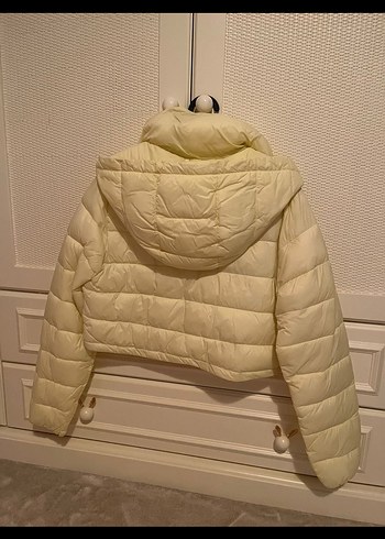 l Beden Beyaz Kısa Kadın Mont, Fermuarlı, Yumuşak Kumaş