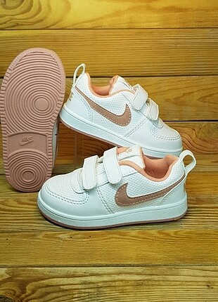 Nike Çocuk spor ayakkabı 