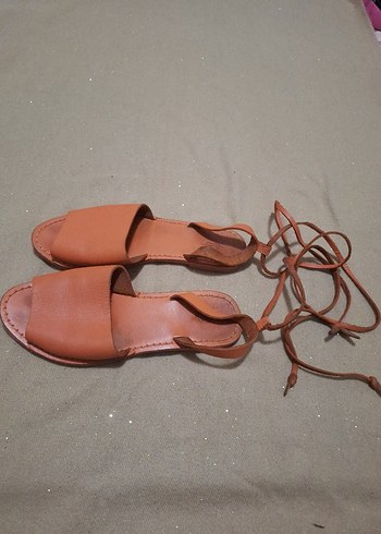 zara Deri Sandalet