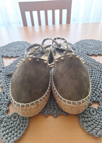 41 Beden zara sandalet