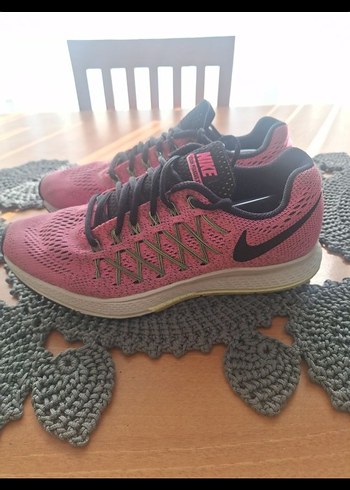 39 Beden çeşitli Renk Kadın Çok Renkli Nike Spor Ayakkabı
