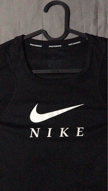 Nike nike tshirt