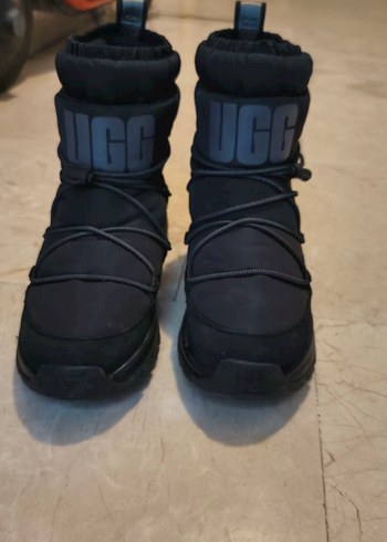 Ugg Siyah Kar Botu
