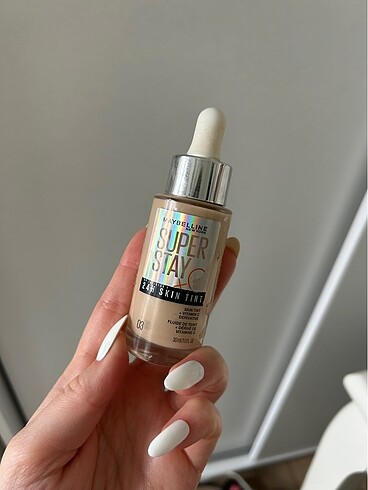 Maybeline Skin Tint 3N rengi
