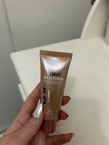 L'Oréal Paris Loreal Glotion