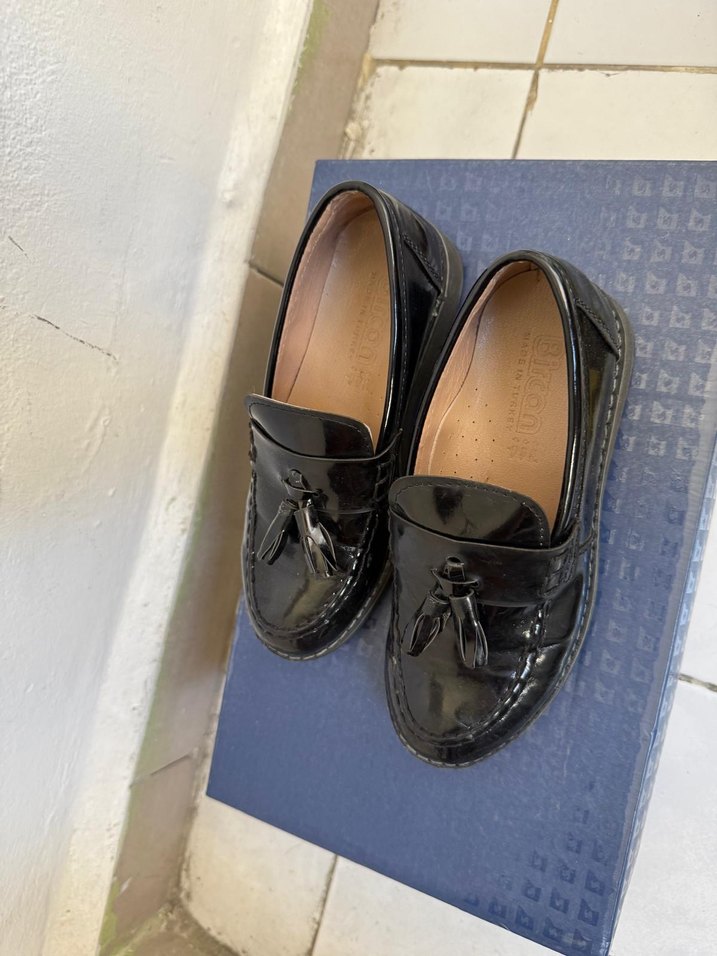 Erkek Çocuk Siyah Püsküllü Klasik Loafer - Görsel 2