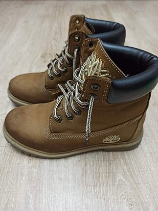Timberland bot